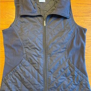 Columbia Women's Black Quilted Vest